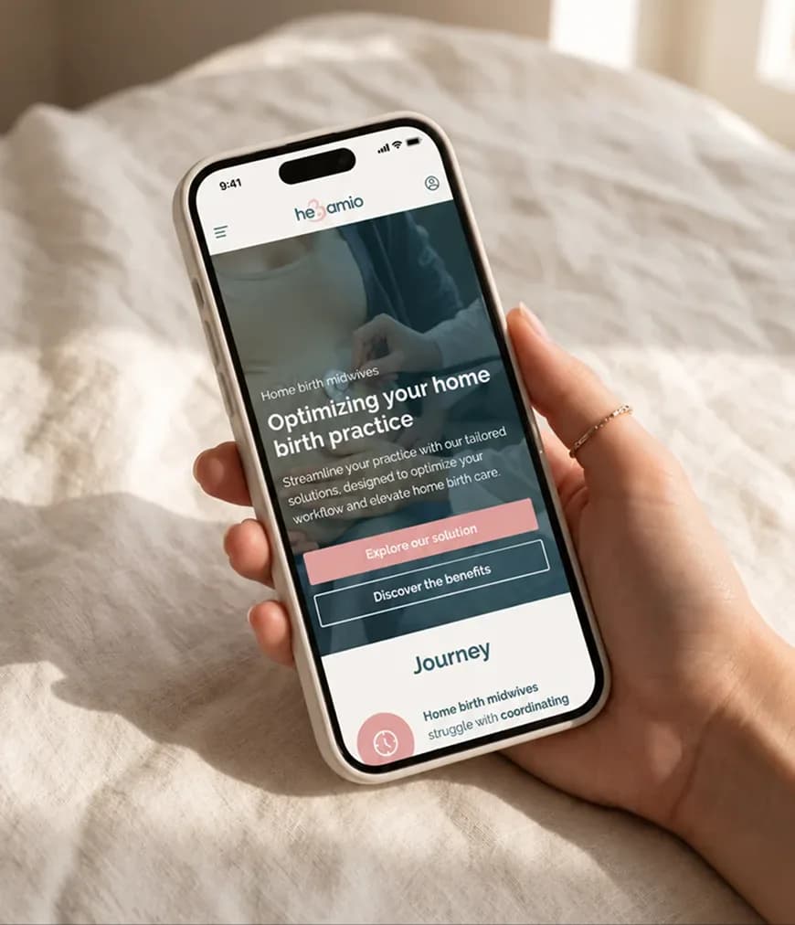 Hebamio's mobile landing page for home-visit midwives